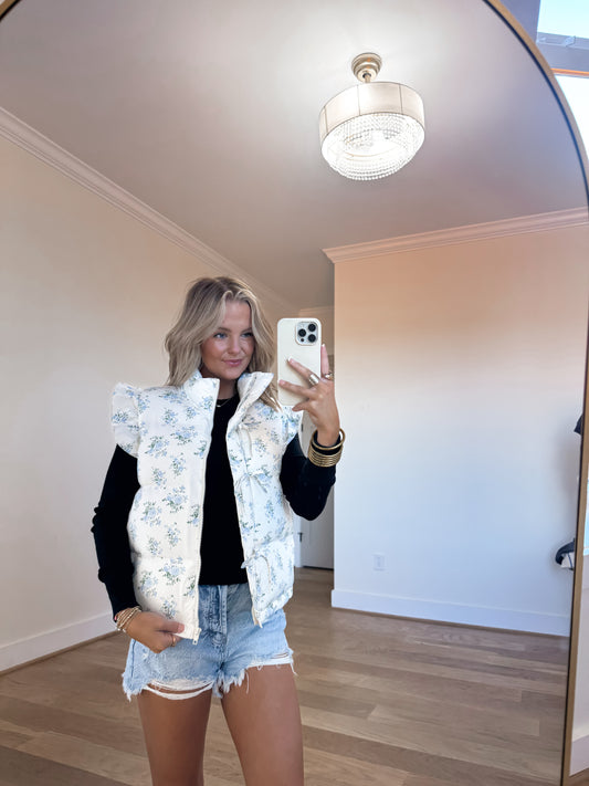 Bow Ruffle Sleeve Puffer Vest